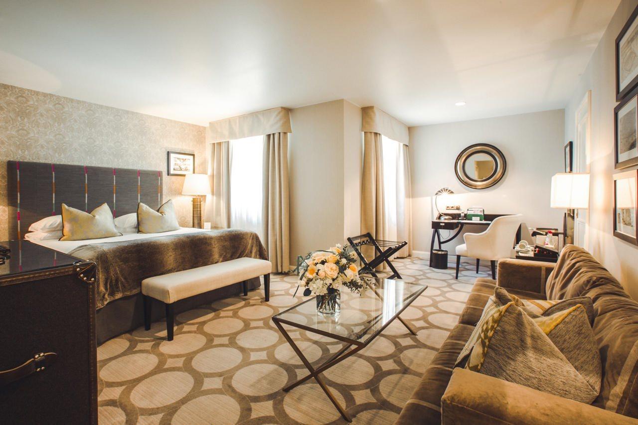 Grand Palace Hotel - Small Luxury Hotels Of The World Riga Exterior foto A suite at the InterContinental London Park Lane